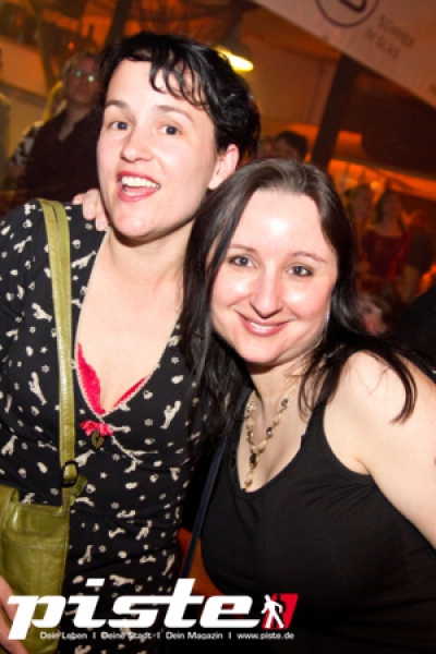 Die Tanz in den Mai Partynacht