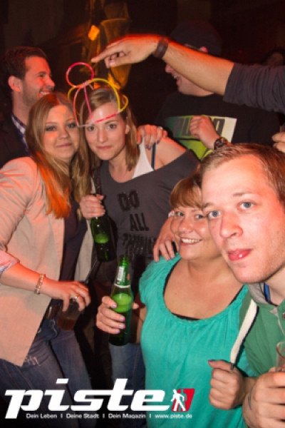 Die Tanz in den Mai Partynacht