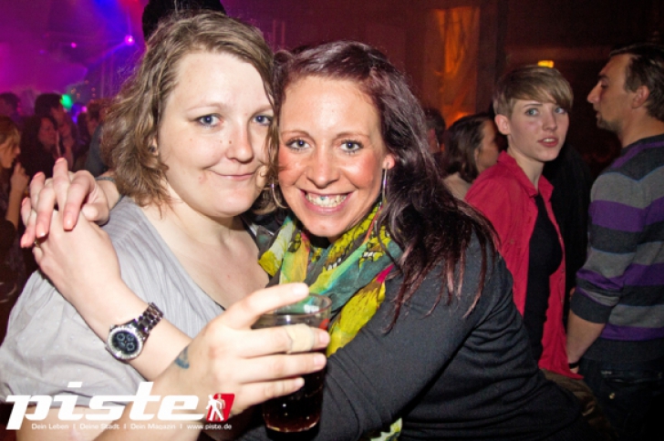 Die Tanz in den Mai Partynacht