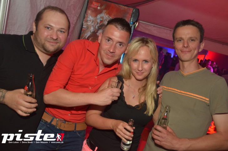 Ü25 - Die große Pfingstparty