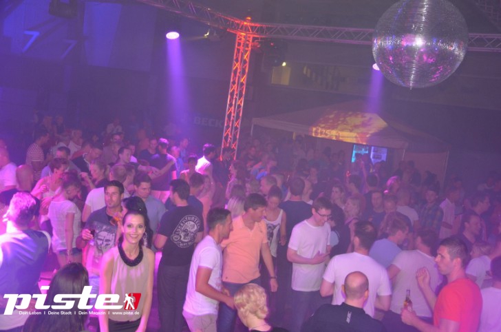 Ü25 - Die große Pfingstparty