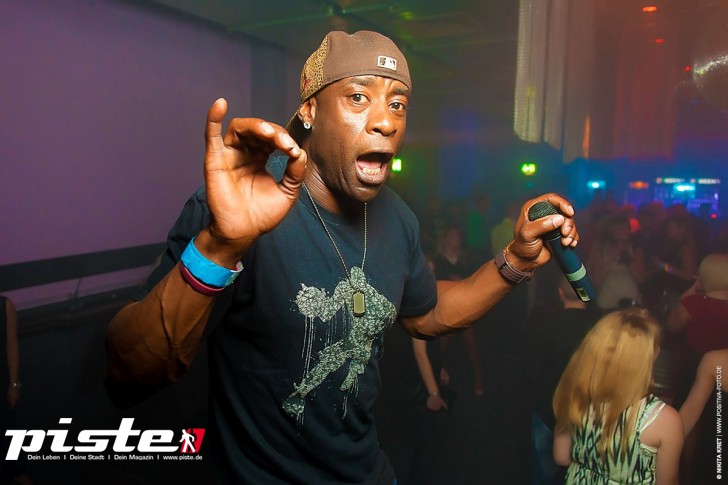 T2 Club Party