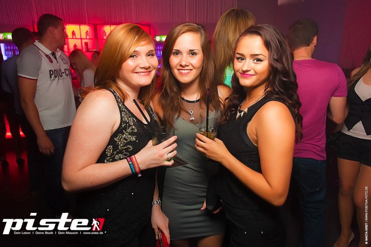 T2 Club Party