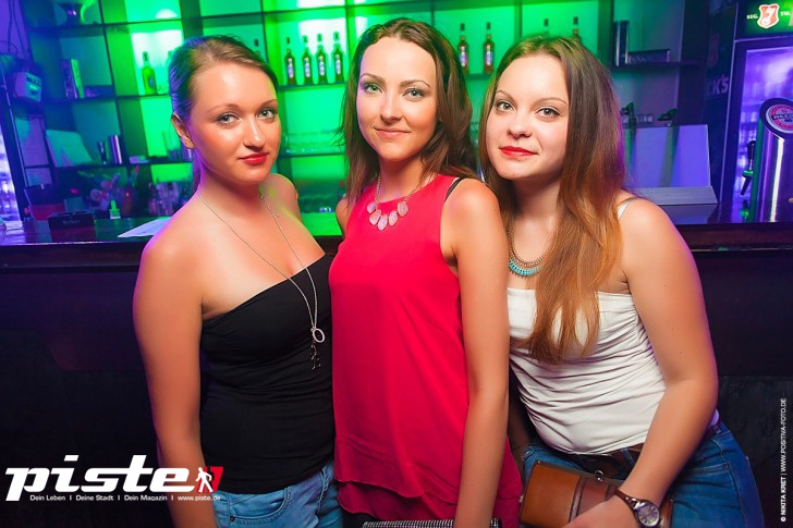 T2 Club Party