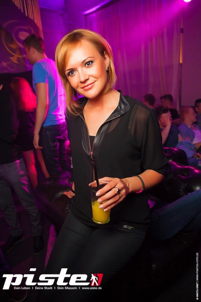 T2 Club Party
