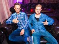 T2 Club Party