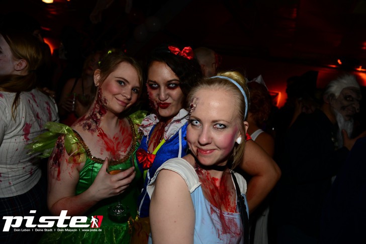 Hamburg tanzt! Xtreme Halloweenparty auf dem Ghostship Cap San Diego 