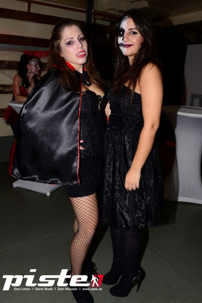 Hamburg tanzt! Xtreme Halloweenparty auf dem Ghostship Cap San Diego 