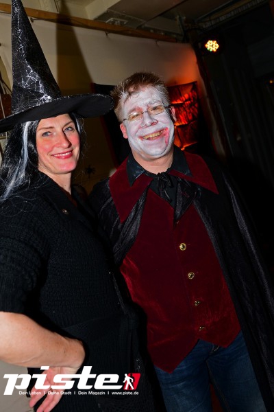 Hamburg tanzt! Xtreme Halloweenparty auf dem Ghostship Cap San Diego 