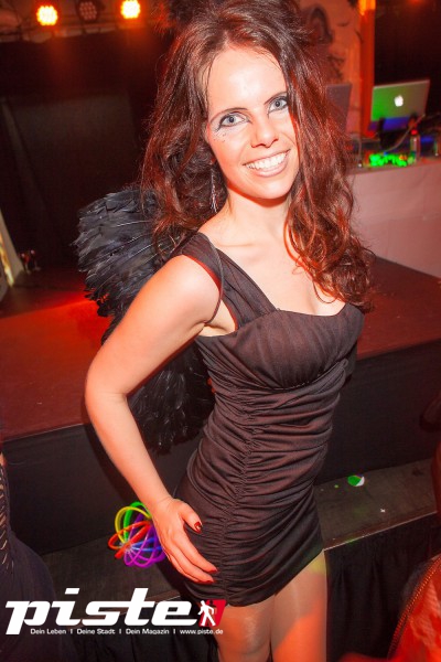 Hamburg tanzt! Xtreme Halloweenparty auf dem Ghostship Cap San Diego 