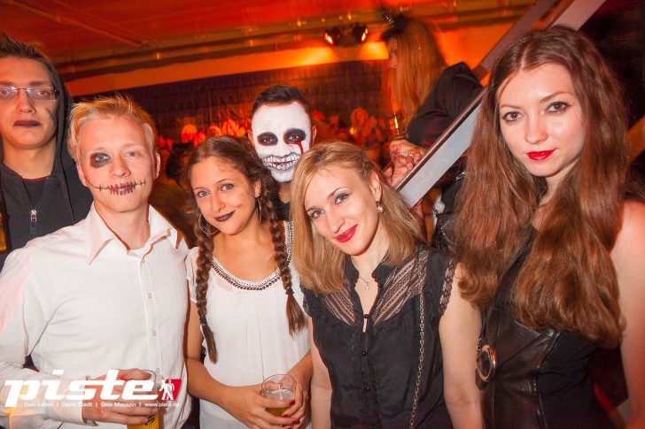 Hamburg tanzt! Xtreme Halloweenparty auf dem Ghostship Cap San Diego 