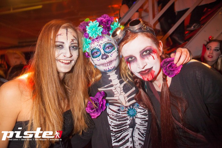 Hamburg tanzt! Xtreme Halloweenparty auf dem Ghostship Cap San Diego 
