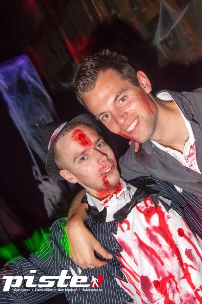 Hamburg tanzt! Xtreme Halloweenparty auf dem Ghostship Cap San Diego 