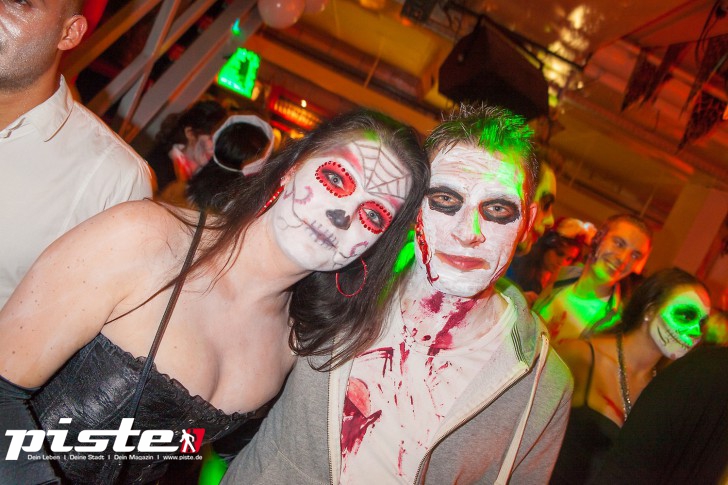 Hamburg tanzt! Xtreme Halloweenparty auf dem Ghostship Cap San Diego 