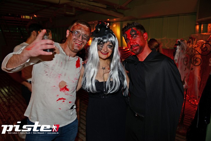 Hamburg tanzt! Xtreme Halloweenparty auf dem Ghostship Cap San Diego 