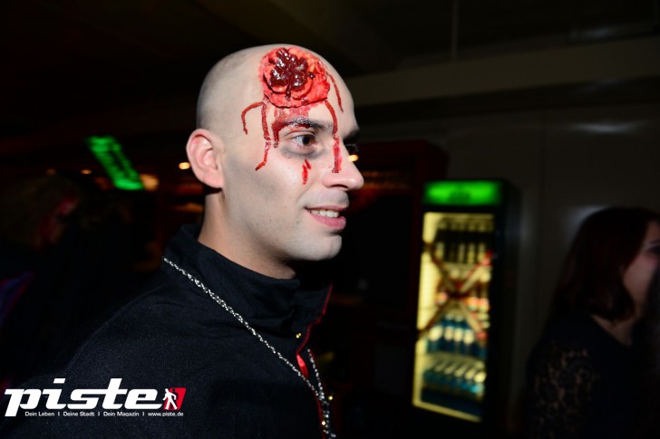 Hamburg tanzt! Xtreme Halloweenparty auf dem Ghostship Cap San Diego 