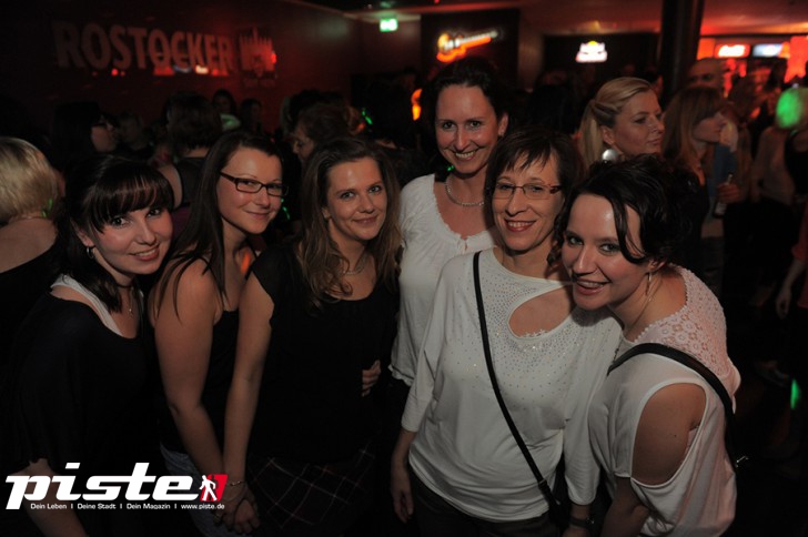 Dejavue Frauentagsparty