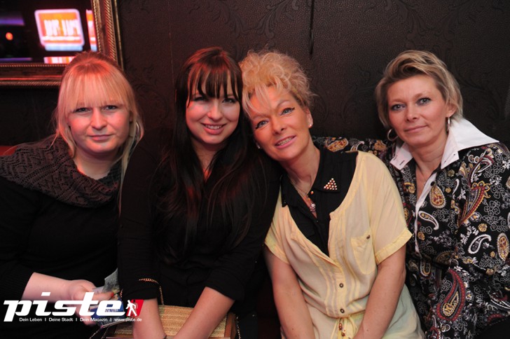 Dejavue Frauentagsparty