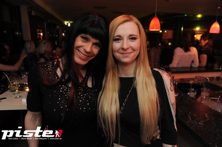 Dejavue Frauentagsparty