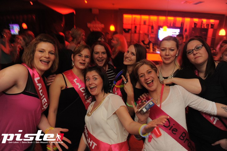 Dejavue Frauentagsparty