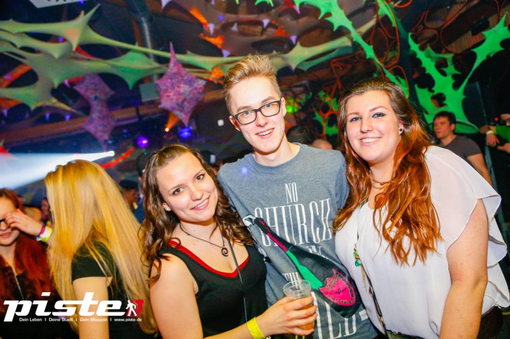 A24 On Tour Frühlingsparty