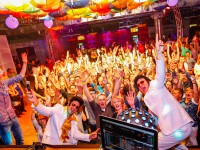 A24 On Tour Frühlingsparty