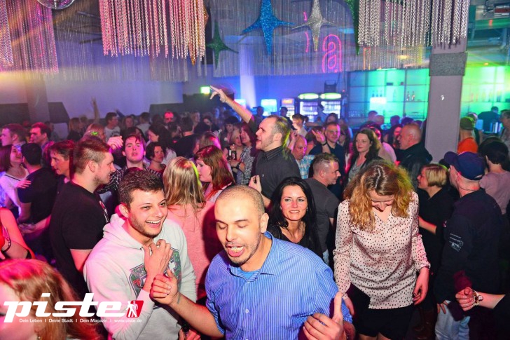 Starnight Revival Party 