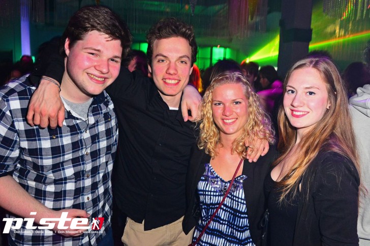 Starnight Revival Party 