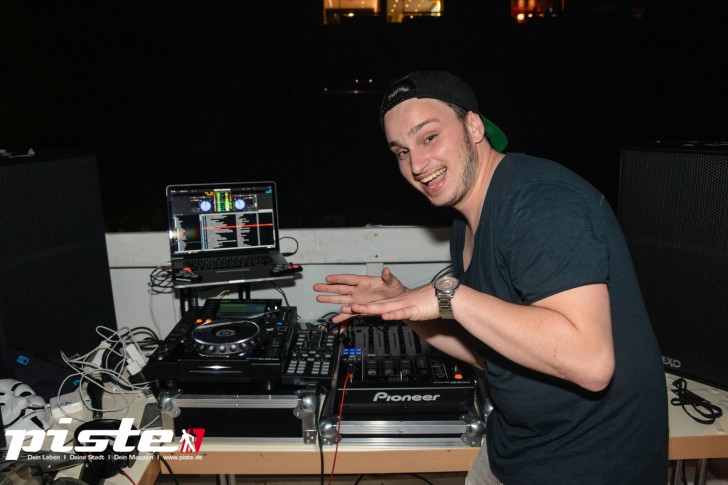 Project Y - Deutschlands größte Hausparty