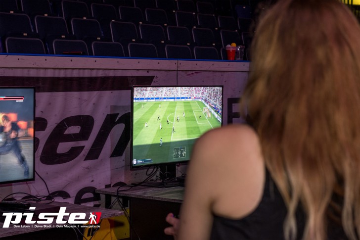 Project Y - Deutschlands größte Hausparty