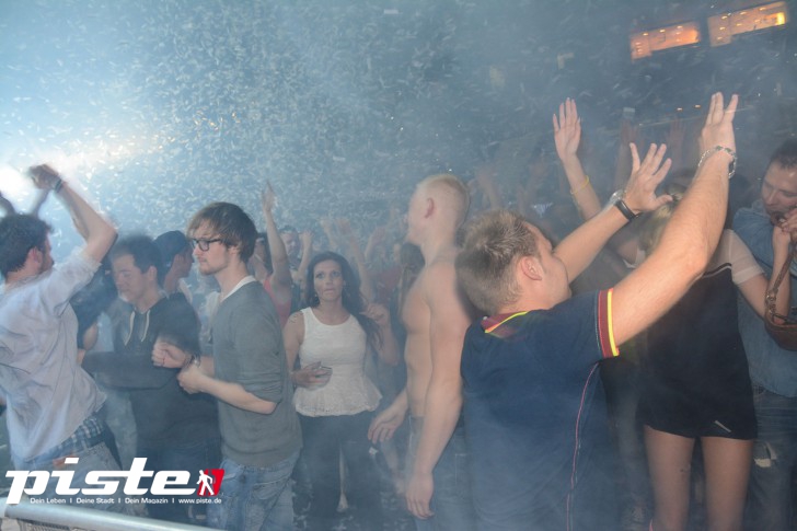 Project Y - Deutschlands größte Hausparty