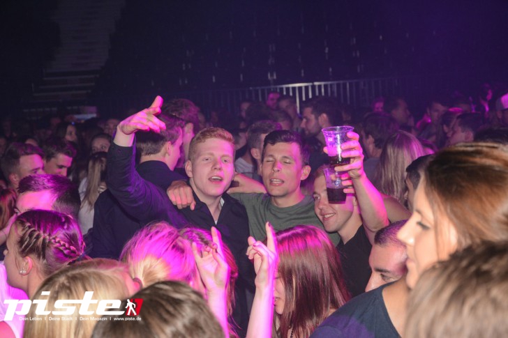 Project Y - Deutschlands größte Hausparty