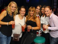 MINIROCK UND HIGH HEELS PARTY