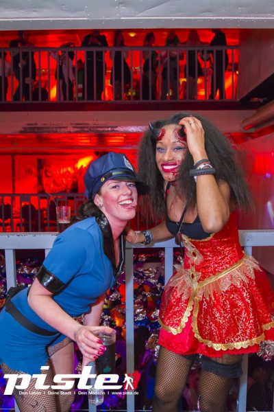 Hamburg tanzt Xtreme Halloweenparty