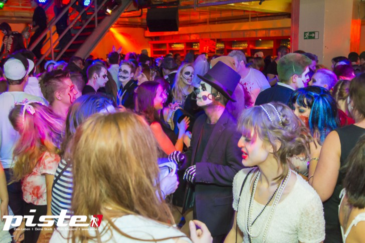 Hamburg tanzt Xtreme Halloweenparty