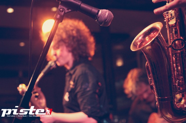 Tini Thomsen -live-