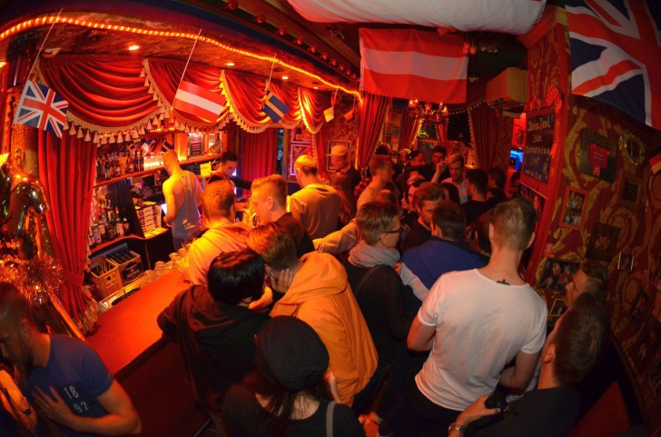ESC @ Wunderbar