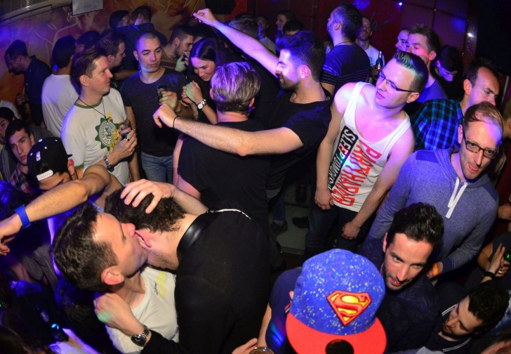 ESC @ Wunderbar