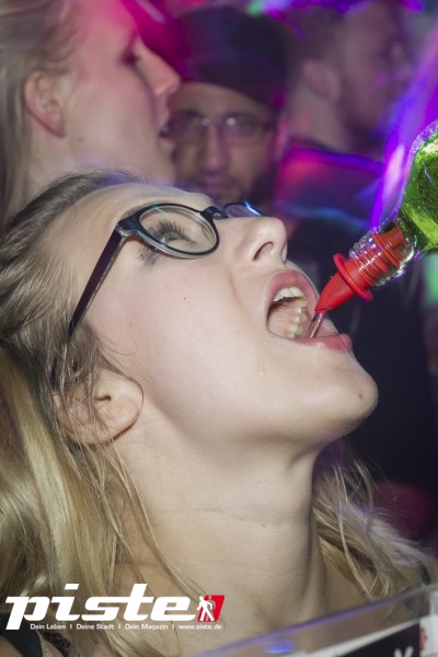 Pump Up The Volume - Die PKHS 90s Party