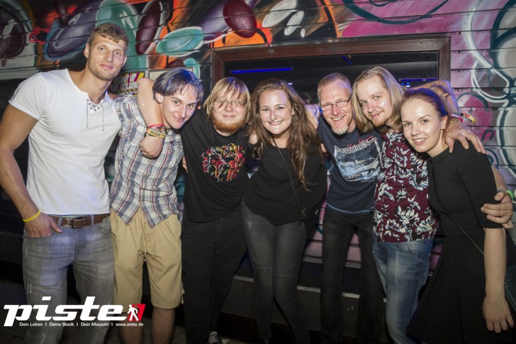 Pump Up The Volume - Die PKHS 90s Party