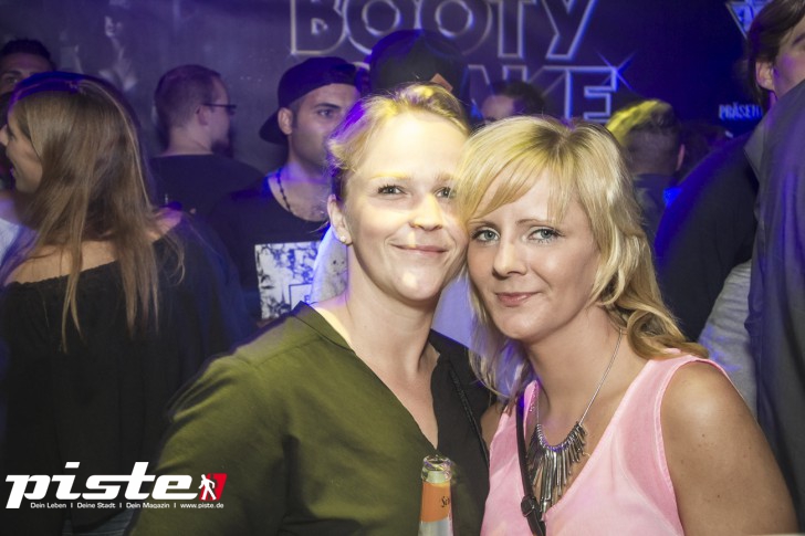 Pump Up The Volume - Die PKHS 90s Party