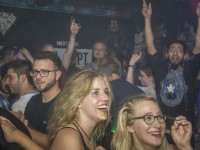 Pump Up The Volume - Die PKHS 90s Party