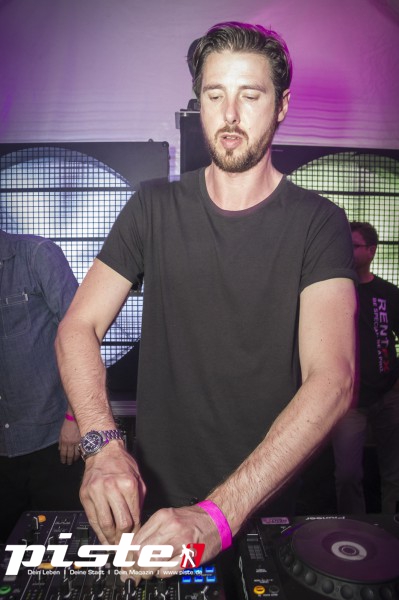 Spielwiese Open Air - MOONBOOTICA