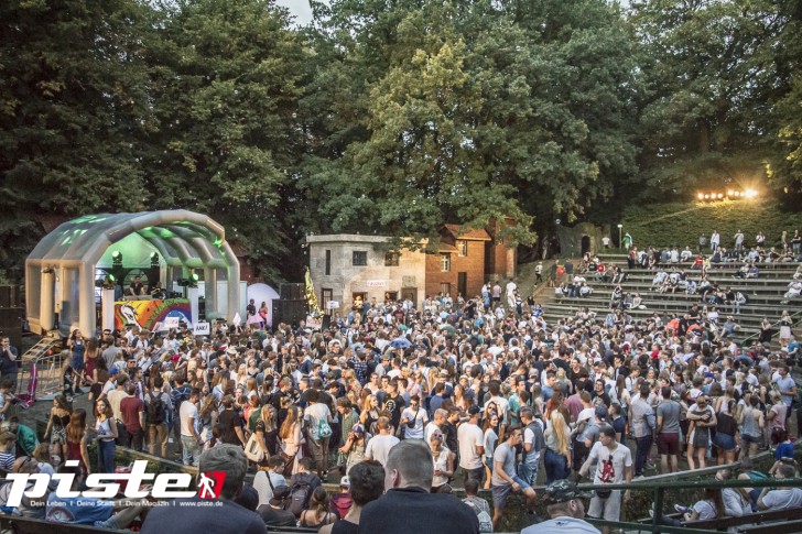 Spielwiese Open Air - MOONBOOTICA