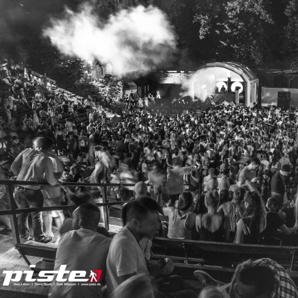 Spielwiese Open Air - MOONBOOTICA