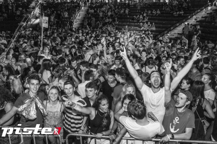 Spielwiese Open Air - MOONBOOTICA