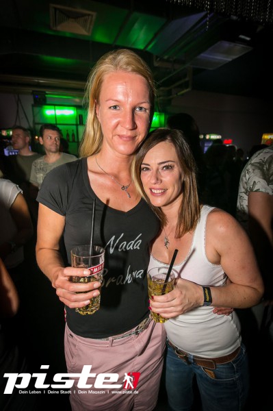 Ü-30 Club Party | Hühnerposten