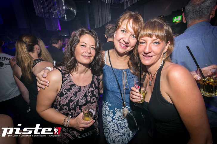 Ü-30 Club Party | Hühnerposten