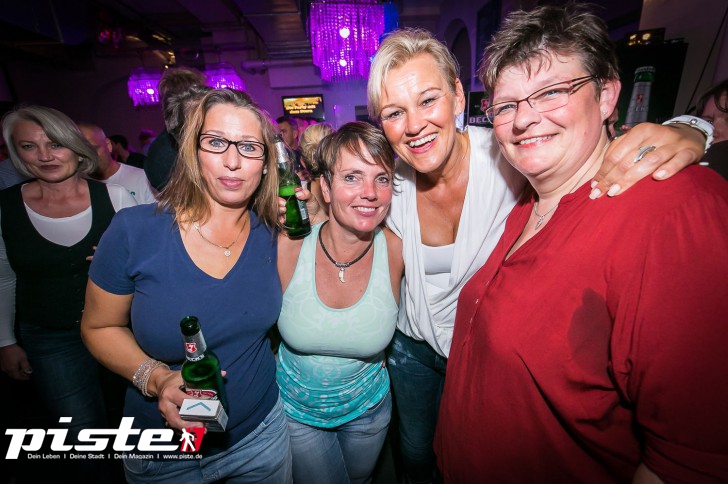 Ü-30 Club Party | Hühnerposten