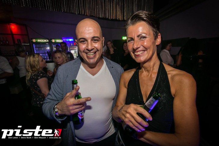 Ü-30 Club Party | Hühnerposten